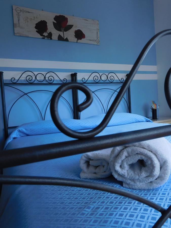 Stella Marina Sea & Sun Bed & Breakfast Cefalu Bagian luar foto