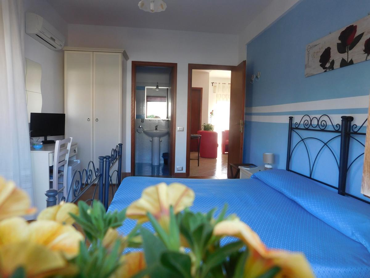 Stella Marina Sea & Sun Bed & Breakfast Cefalu Bagian luar foto