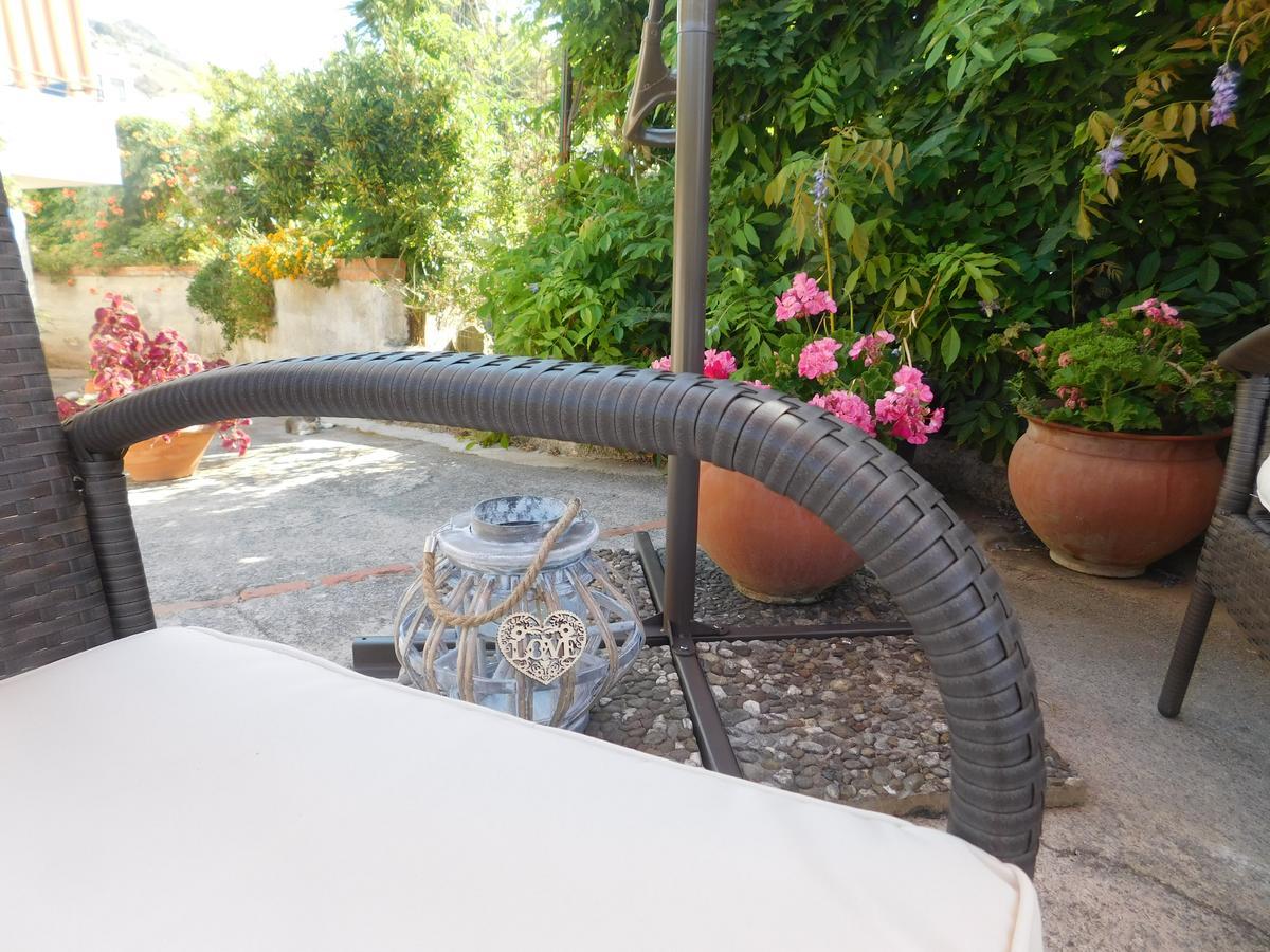 Stella Marina Sea & Sun Bed & Breakfast Cefalu Bagian luar foto