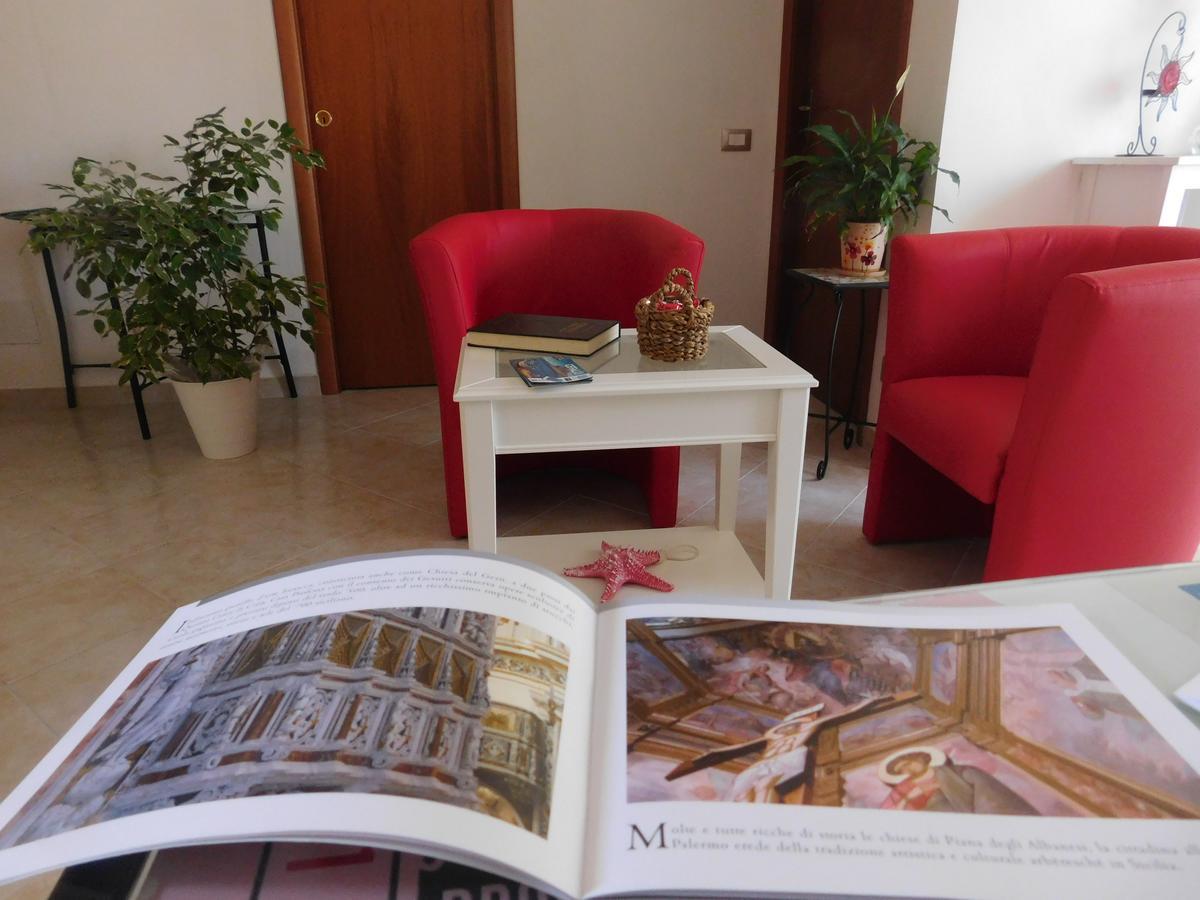 Stella Marina Sea & Sun Bed & Breakfast Cefalu Bagian luar foto